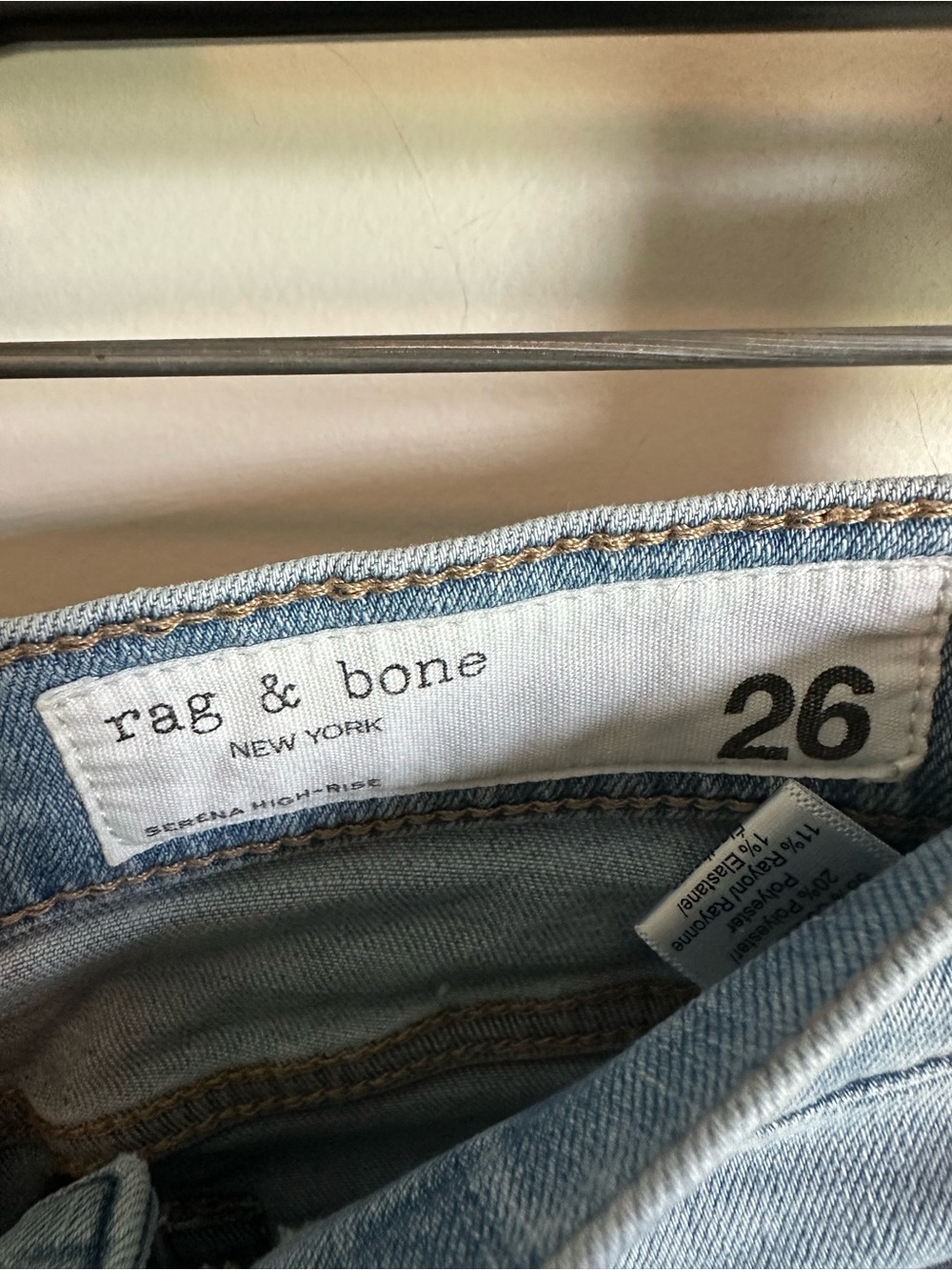 Rag & Bone Serena High-Rise Wide Leg Jeans Size 26 Light Wash Raw Hem - Picture 4 of 4